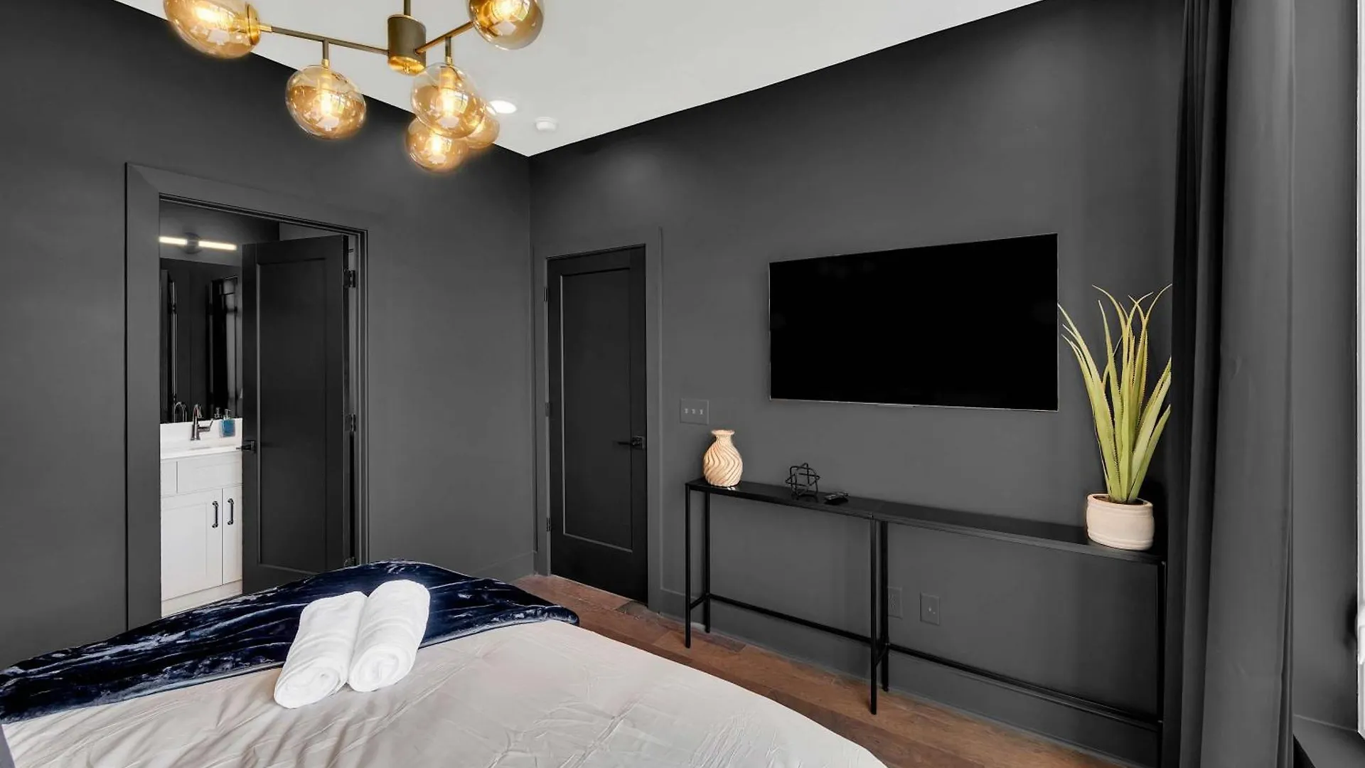 The Bootleg A Stylish Prohibition Inspired Home Nashville 0*,